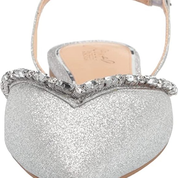 Jewel Badgley Mischka Shoes - Jewel Badgley Mischka Camden Pointed Flat size 8 medium width NEW